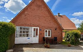 Apartment With Wifi, Close To City Center, Beach And Forrest